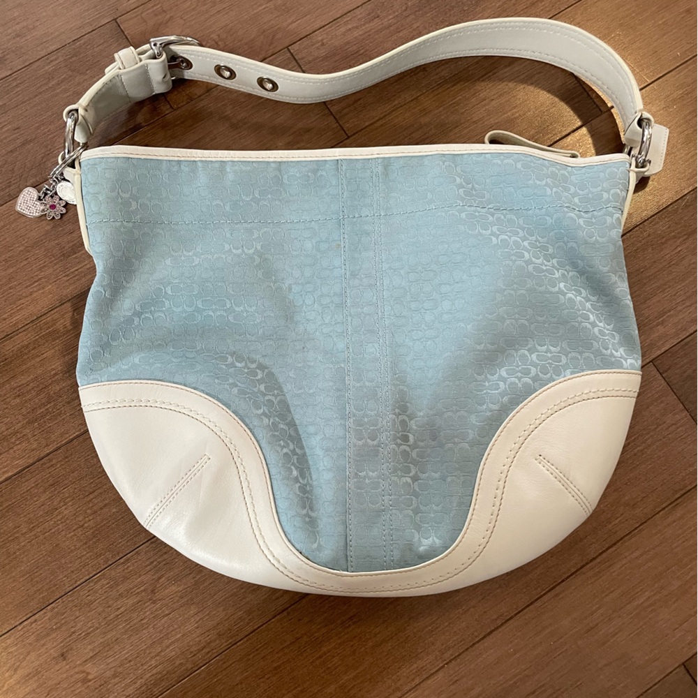Coach shoulder bag
